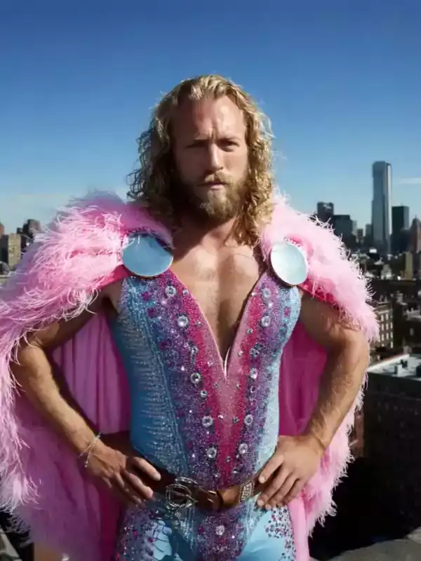 Loading the media file...