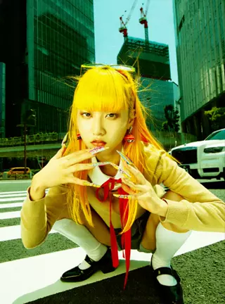 sample by id of 'e6326292-87d1-4971-8005-6b44dde2f5b6'