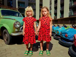 Loading the media file...