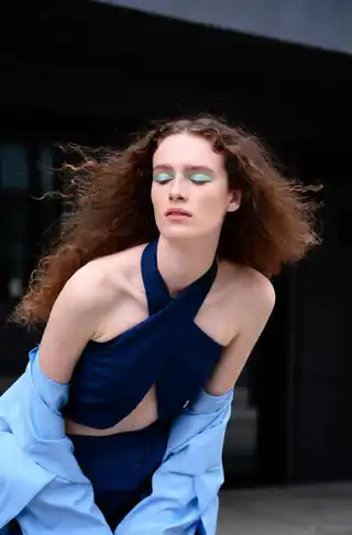 Loading the media file...