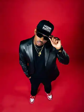 Loading the media file...