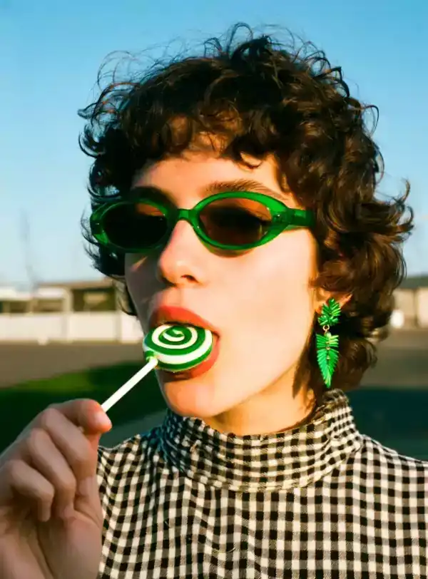 Loading the media file...