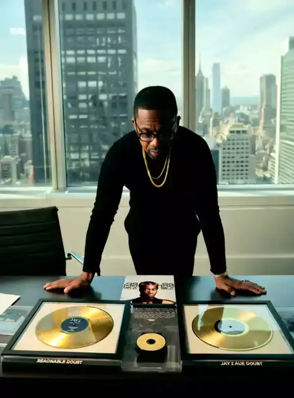 Loading the media file...