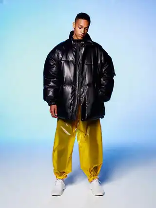 Loading the media file...