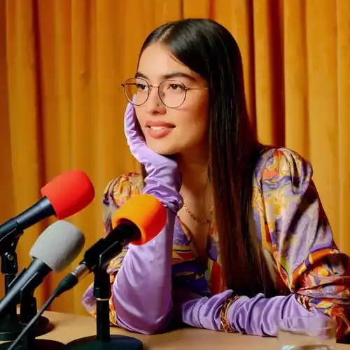 Loading the media file...