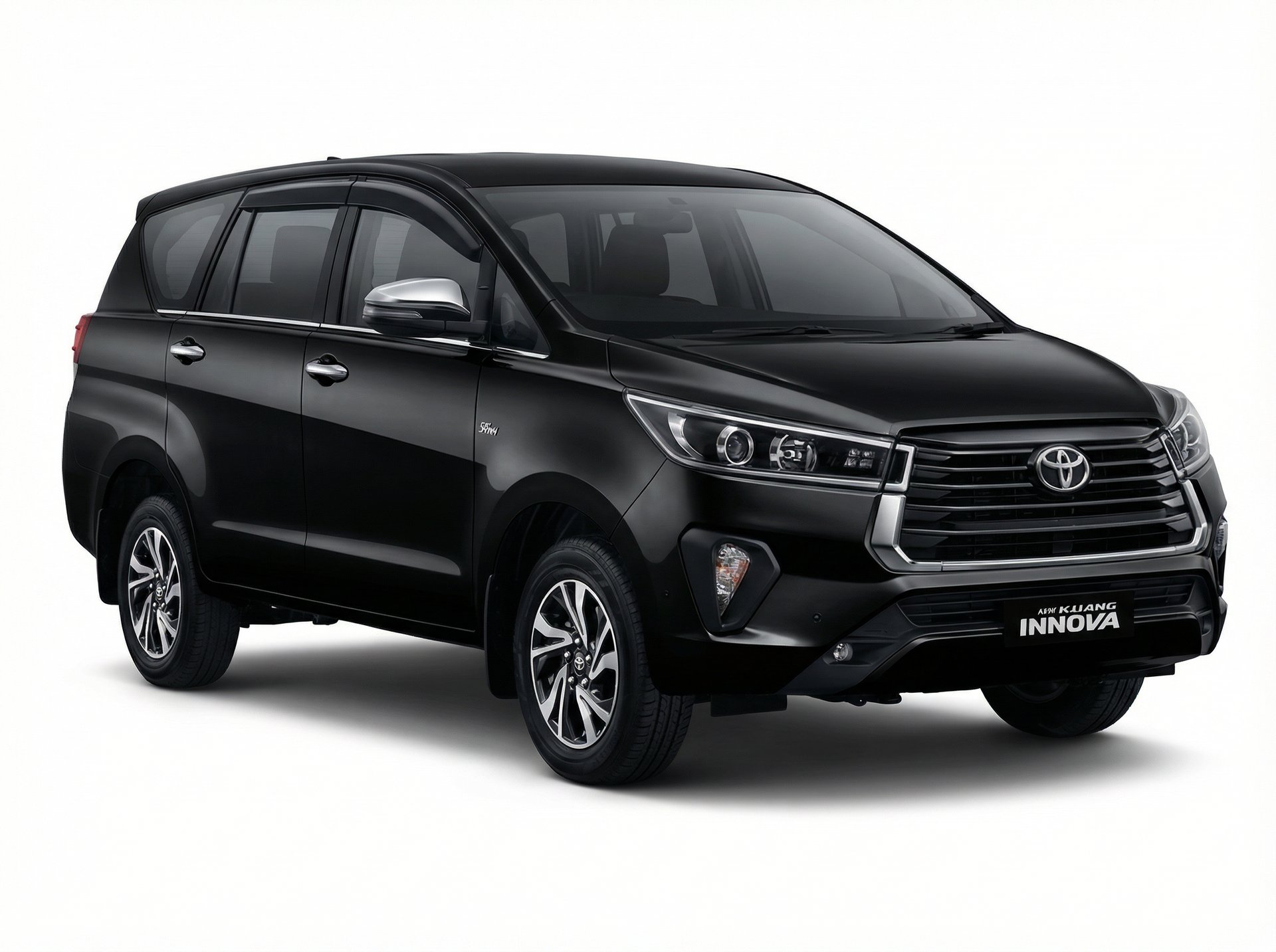 Rental mobil Innova Reborn (Diesel)