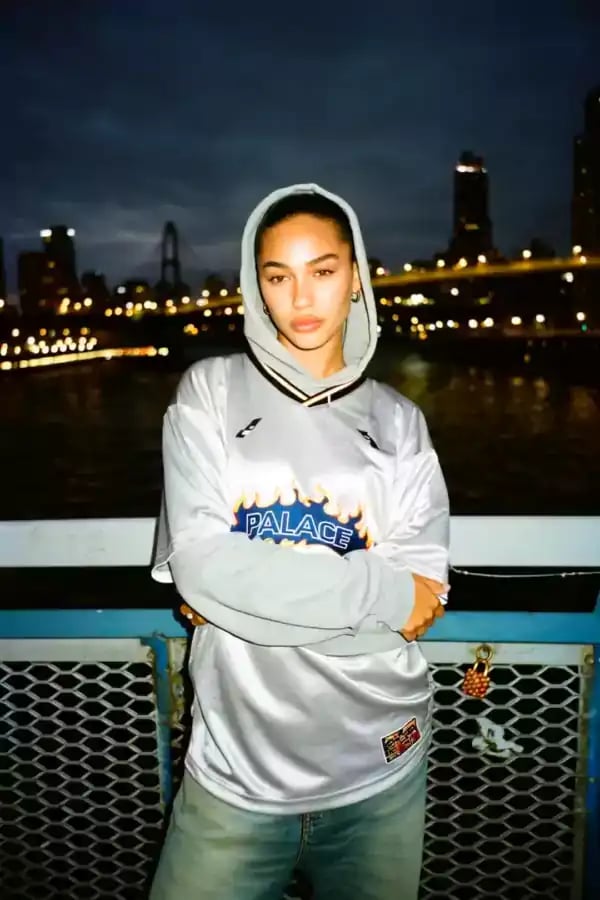 Loading the media file...