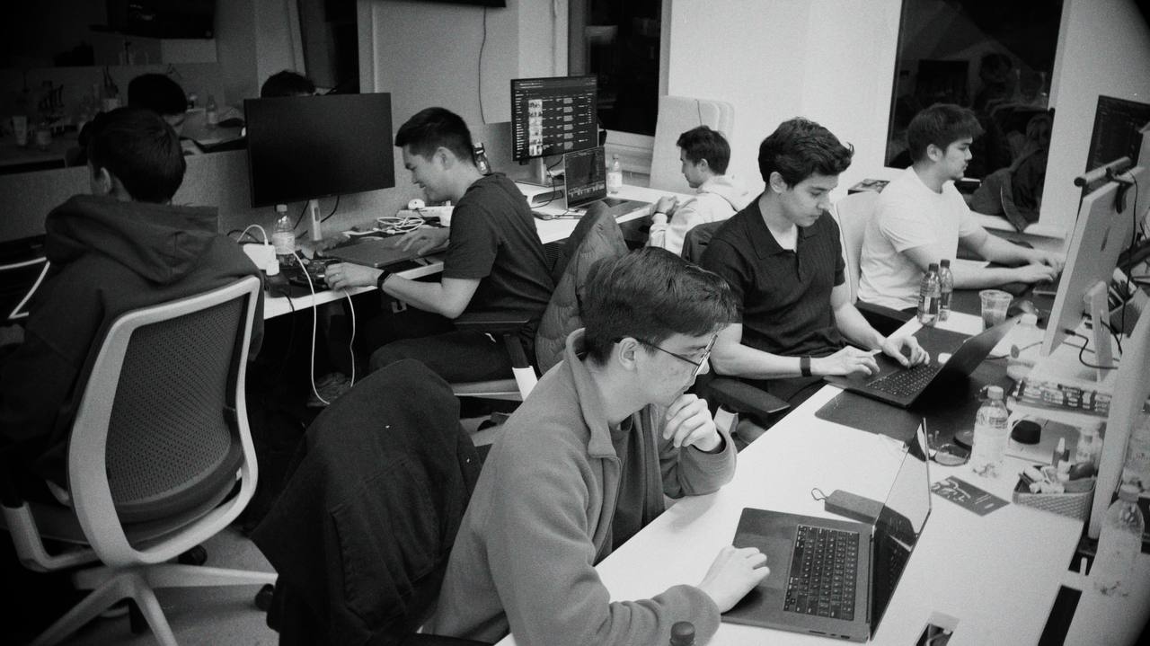 Supercomputer Team Photo 2
