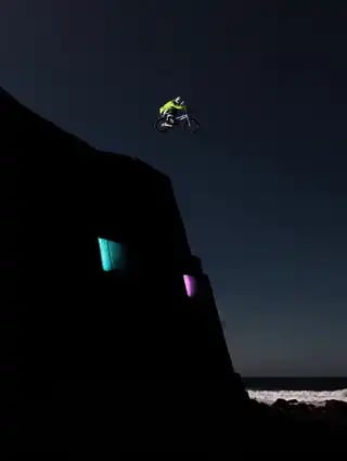 Loading the media file...