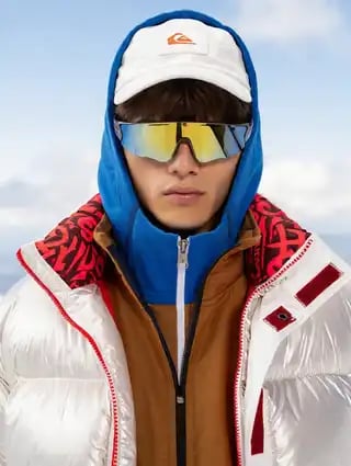 Loading the media file...