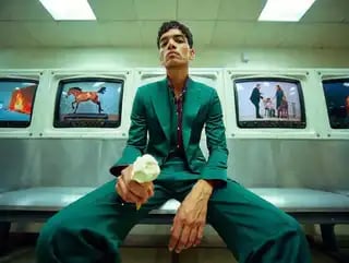 Loading the media file...