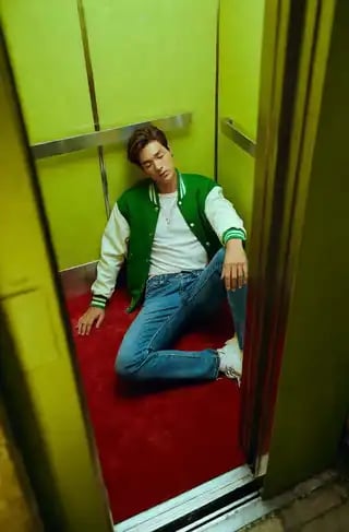 Loading the media file...