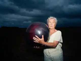 Loading the media file...