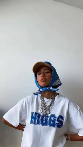 Loading the media file...