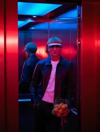 Loading the media file...