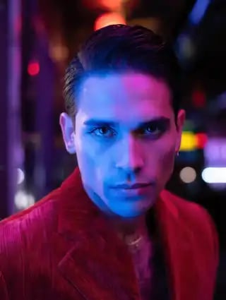 Loading the media file...