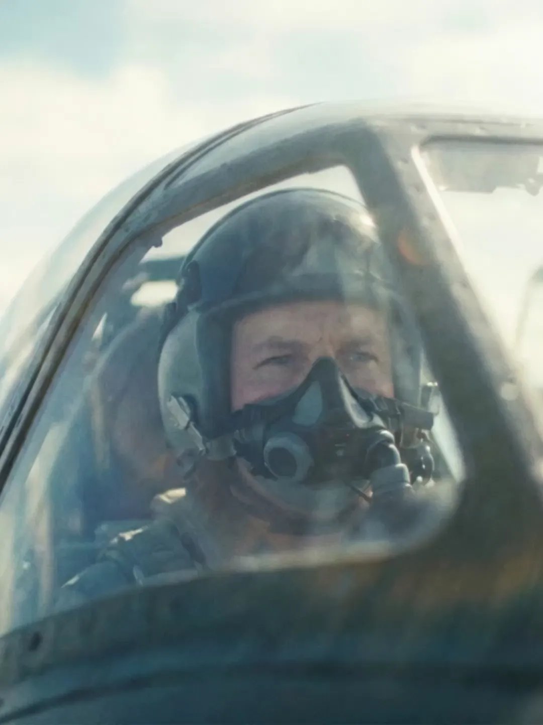 Loading the media file...