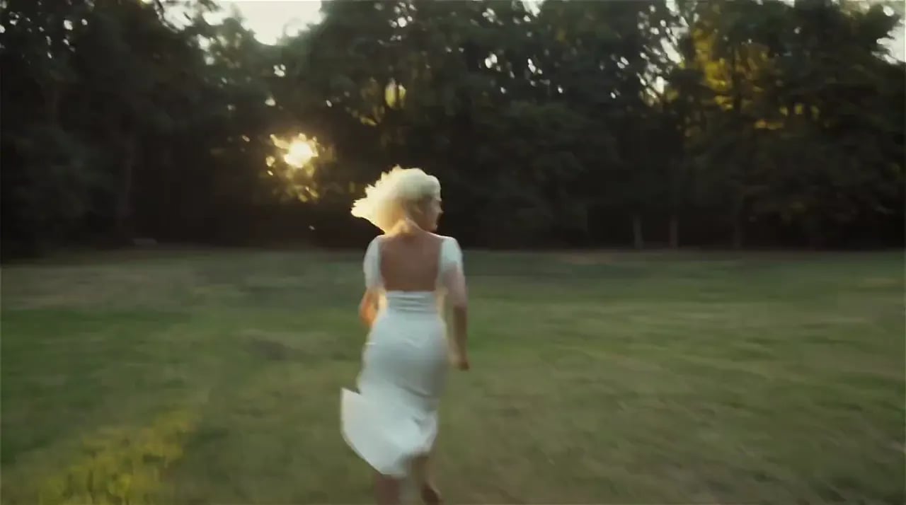 Loading the media file...