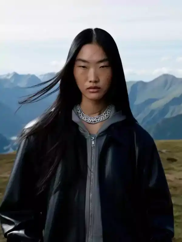 Loading the media file...